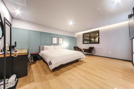 Dynamic Guesthouse - 23