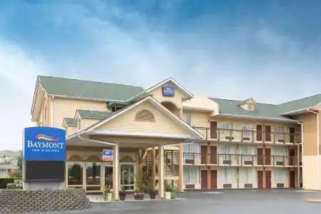 Baymont by Wyndham Sevierville Pigeon Forge - 18