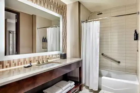 Cambria Downtown Phoenix Convention & Airport - 23