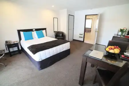 Palm City Motor Inn - 114