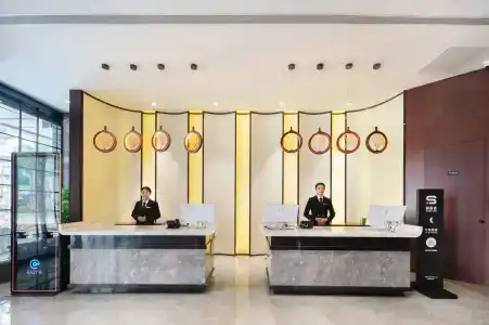 Rezen Dong (Shenzhen Huaqiangbei) - 5