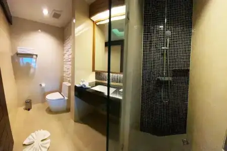 Aqua Resort Phuket - Near Beach and Chalong Pier - 58