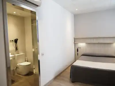 Hostal Benidorm - 13