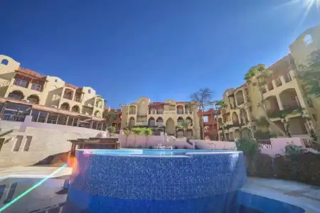 Marina Plaza, Tala Bay - 17