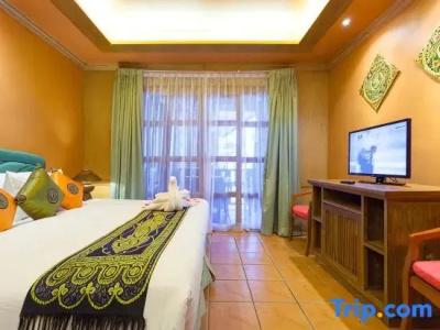 Royal Phawadee Village Patong - 36