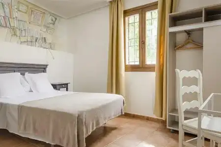 YIT Puerta Bisagra - 25