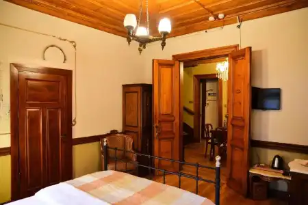 Ottoman Suites By Sera House - 20