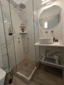 Cyclades Studios - 215