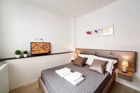 Grand Master Suites - 31