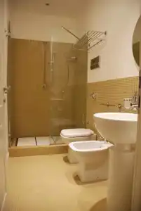 Maxim B&B Suite Rooms - 26