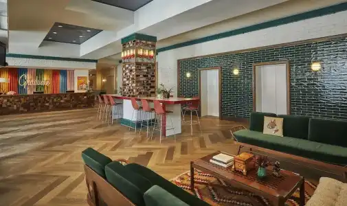 Graduate by Hilton Lincoln - 11