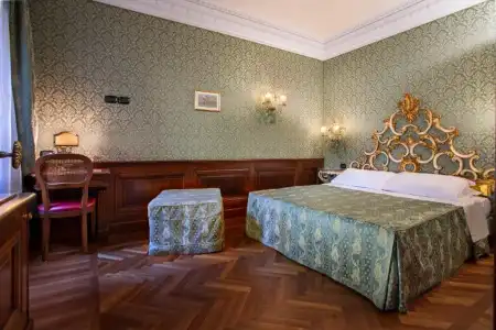 Palazzina Veneziana - 33