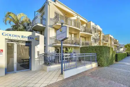 Golden Riviera Beach Resort - 32