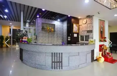 Tycoon Suite - 1