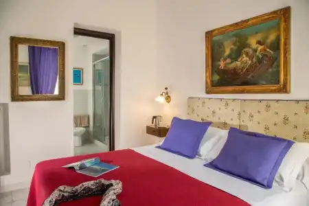 Roma Central Guest House - 44
