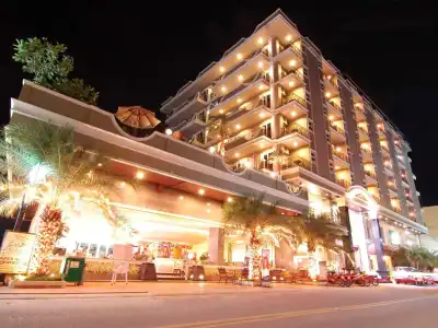 LK Royal Suite Pattaya - 0