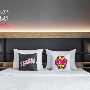 Moxy Bucharest Old Town - 14