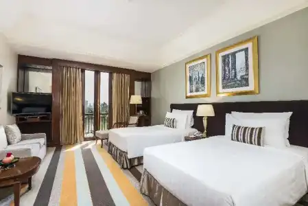 Chatrium Royal Lake Yangon - 61