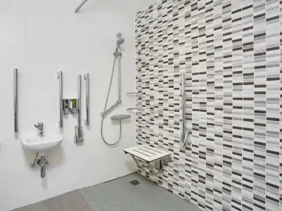 Hampton by Hilton Bristol City Centre - 24