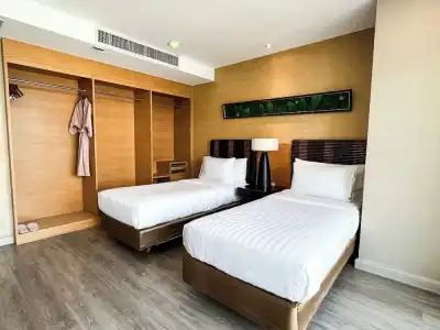 Urbana Sathorn - 104