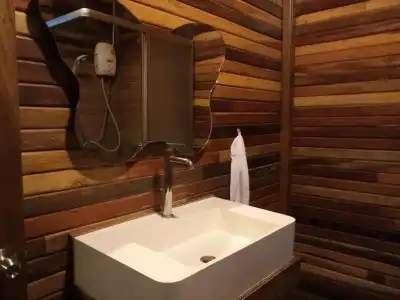 Mai Ngern Mai Thong Resort - 9