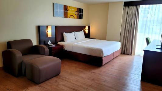 Lohas Residences Sukhumvit - 46