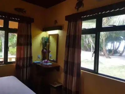 Anse Kerlan Beach Chalets - 14