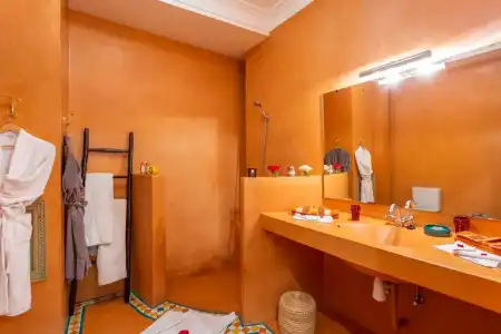 Riad Azahar - 31