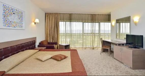 Sol Nessebar Palace Resort & Aquapark - All Inclusive - 77