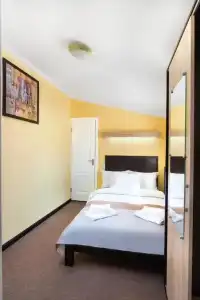 Orange - 23
