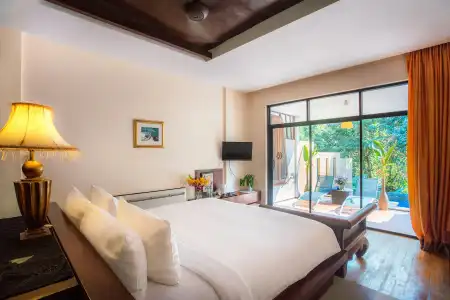 Koh Chang Cliff Beach Resort - 29