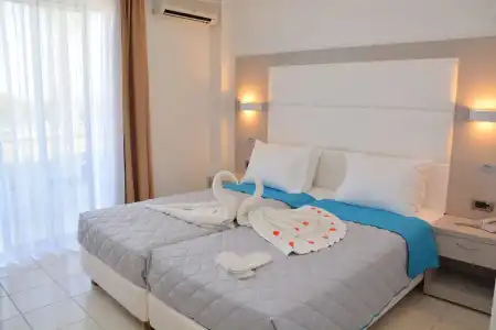 Costa Angela - 31