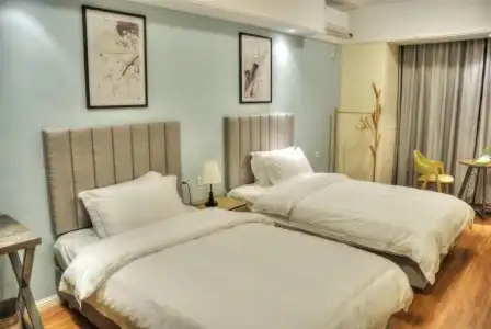 Lanzhu Boutiques - 2