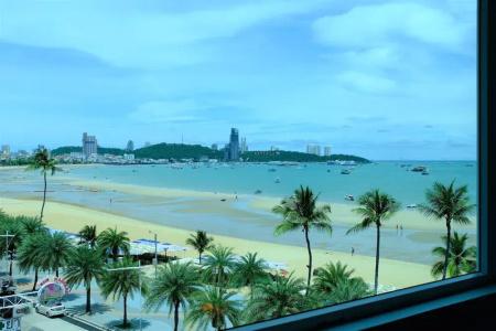 The Beach Front Resort Pattaya  - SHA Plus - 99
