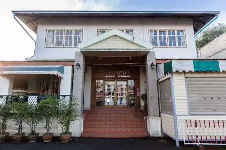 Surin Majestic - 41