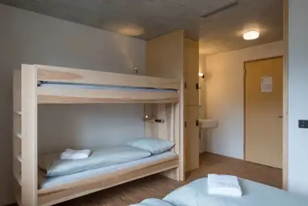 Youth Hostel Saanen-Gstaad - 32