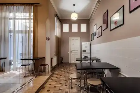 Leosphere Hostel - 12
