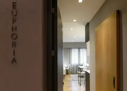Olvios Luxury Suites & Lofts - 39
