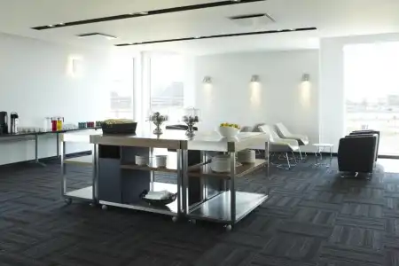 Alt Toronto Airport - 6