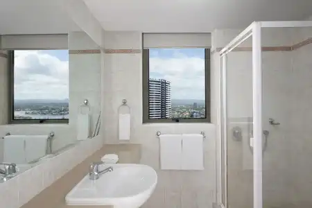 Sun City - Q Stay - 9