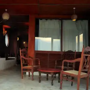 Mamas Coral Beach & Restaurant - 13