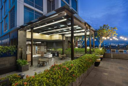 Hilton Garden Inn Jakarta Taman Palem - 43