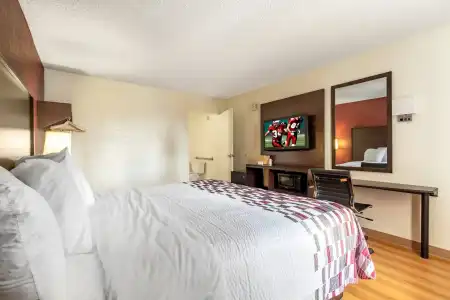Red Roof Inn Phoenix - Midtown - 10