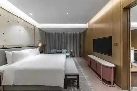HUALUXE Xi an Chanba by IHG - 23