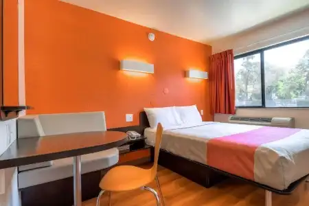 Motel 6 San Diego, CA - Circle - Mission Valley - 50