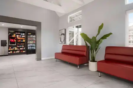 Ramada by Wyndham Anaheim Convention Center - 12