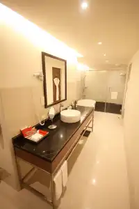 Vivanta Kolkata EM Bypass - 8
