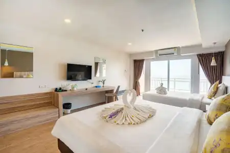 Royal Phala Cliff Beach Resort and Spa - 38