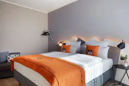 Holiday Inn - the niu, Hub Dusseldorf Messe by IHG - 46