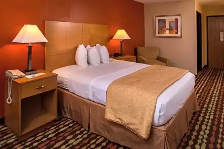 Best Western Ambassador Inn & Suites - 188